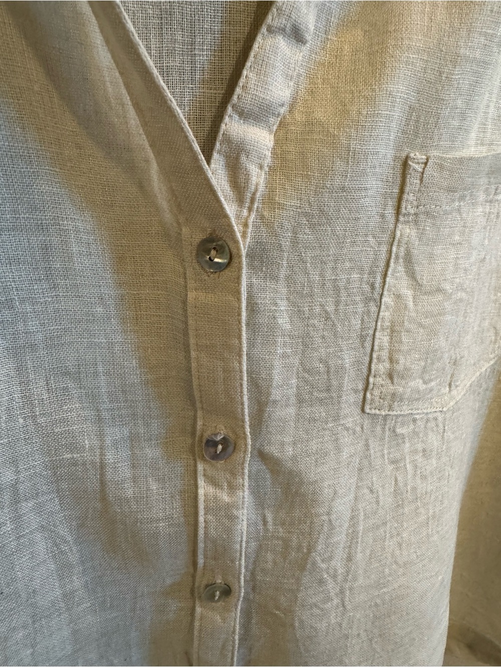 C&C California Butter Yellow Linen Shirt - Summer Ready! - Picture 4 of 5